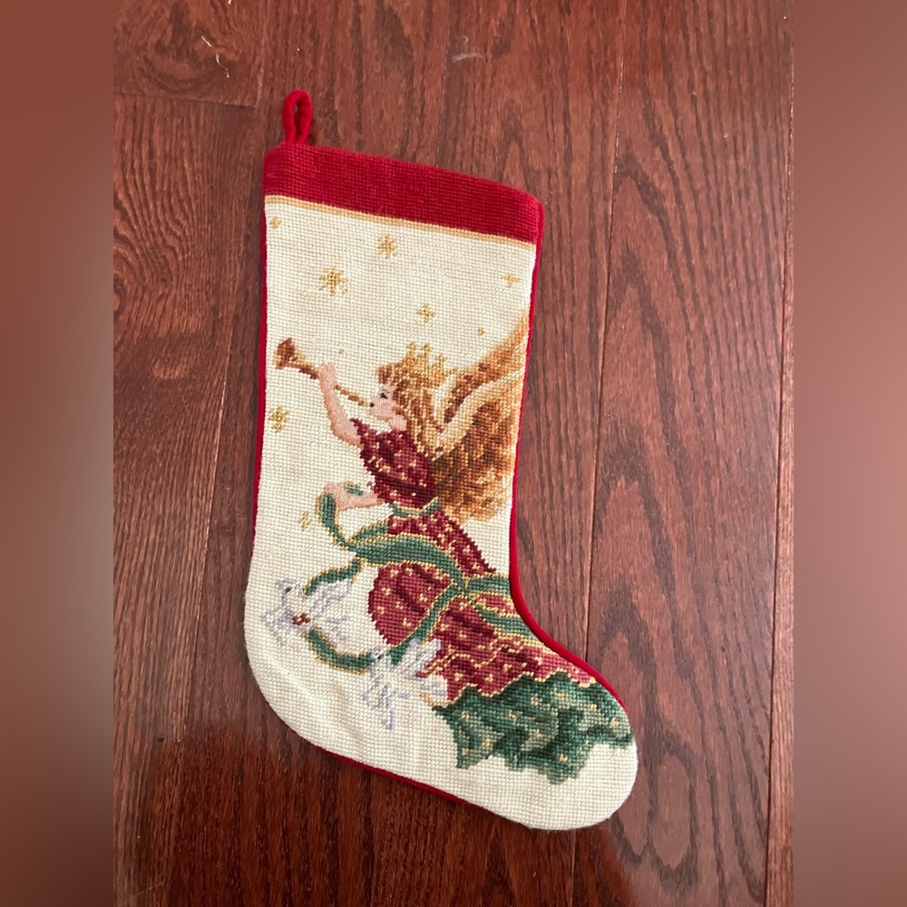 1990 Christmas Stocking Needlepoint Angel Doves